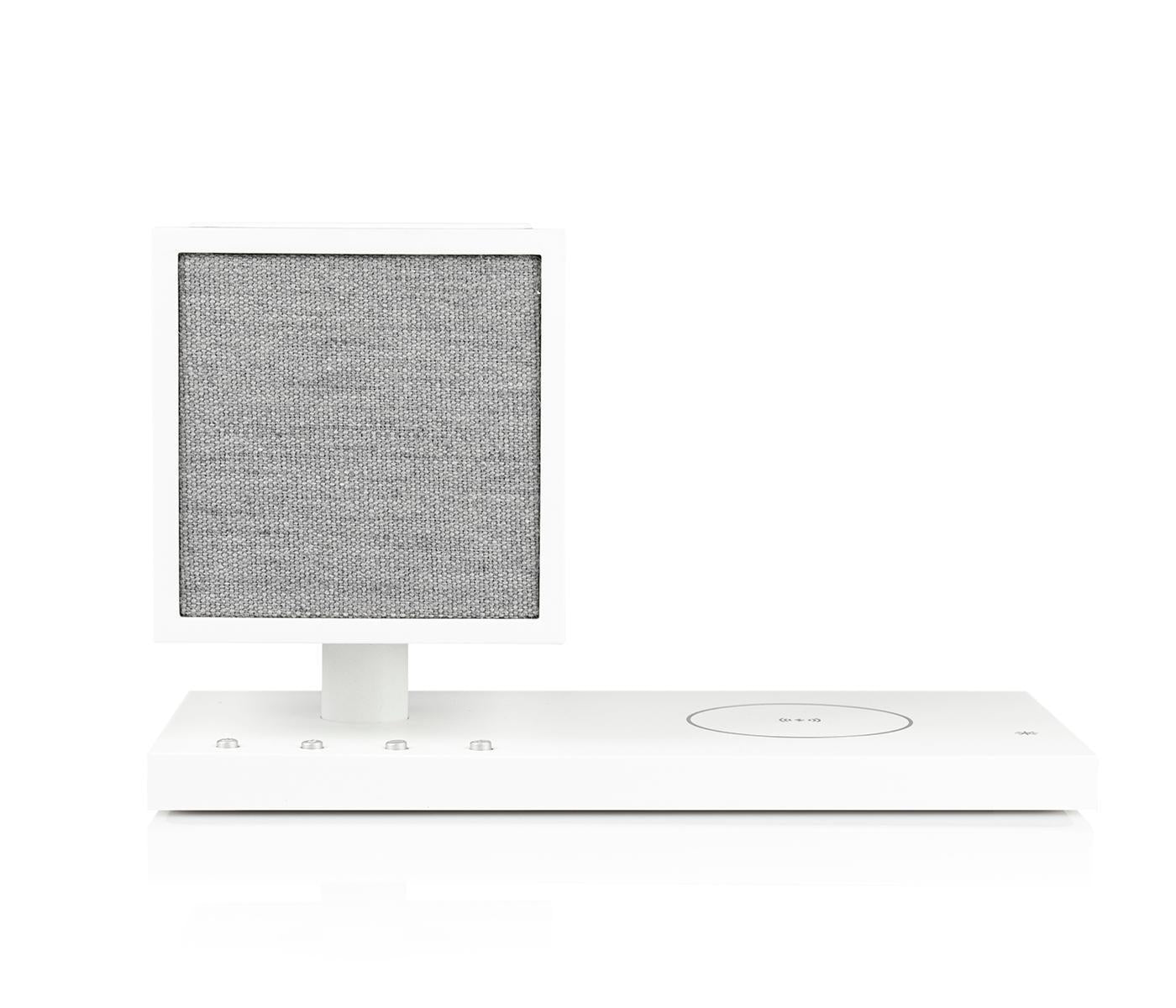 tivoli-audio-revive-altoparlante-bluetooth-con-lampada-led-e-ricarica-qi image 7