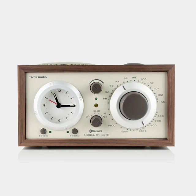 tivoli-audio-model-three-bt-radiosveglia-in-legno-am-fm-con-bluetooth image 1