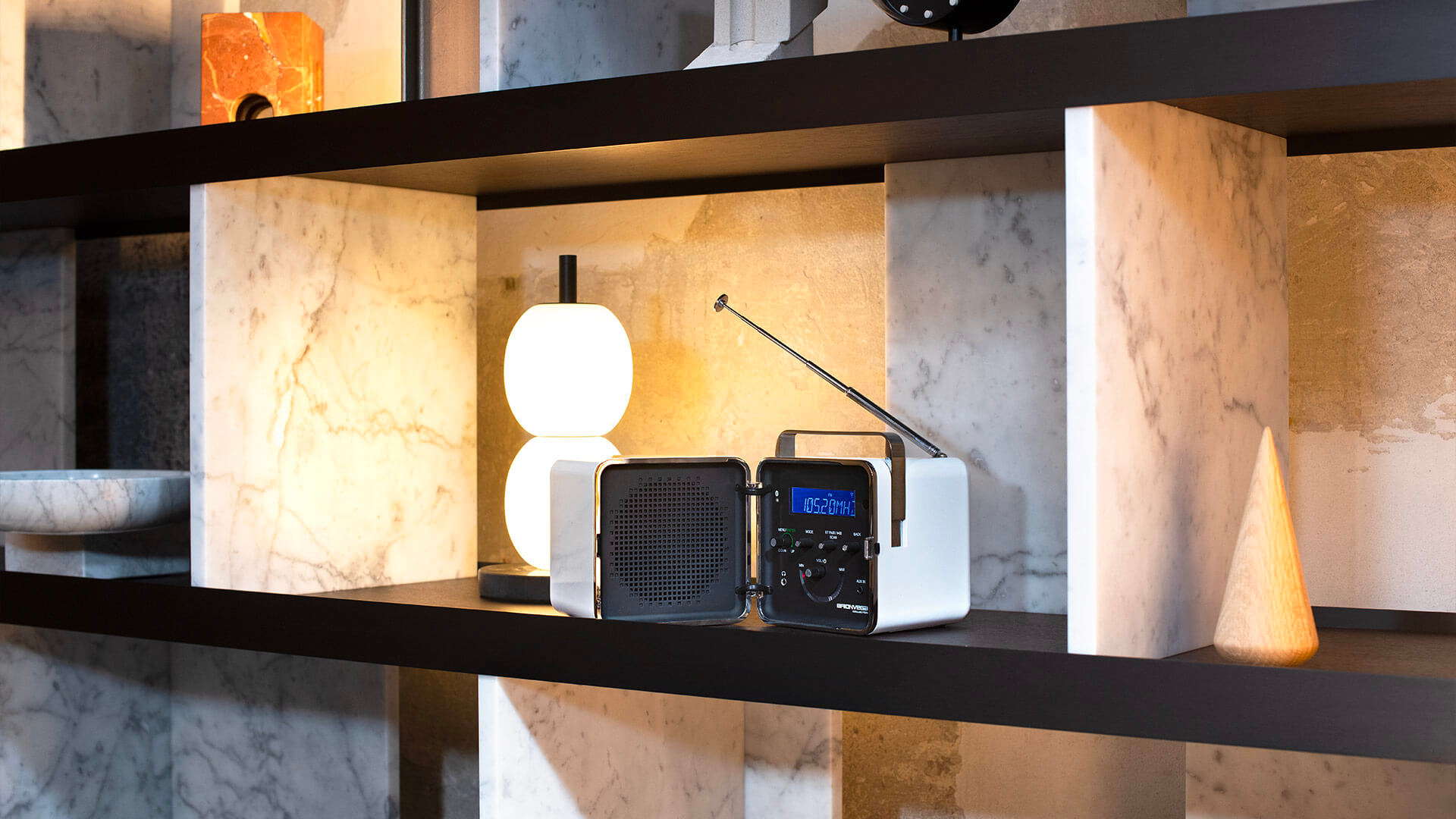 brionvega-radio-cubo-50-radio-cubo-celebrazione image 2