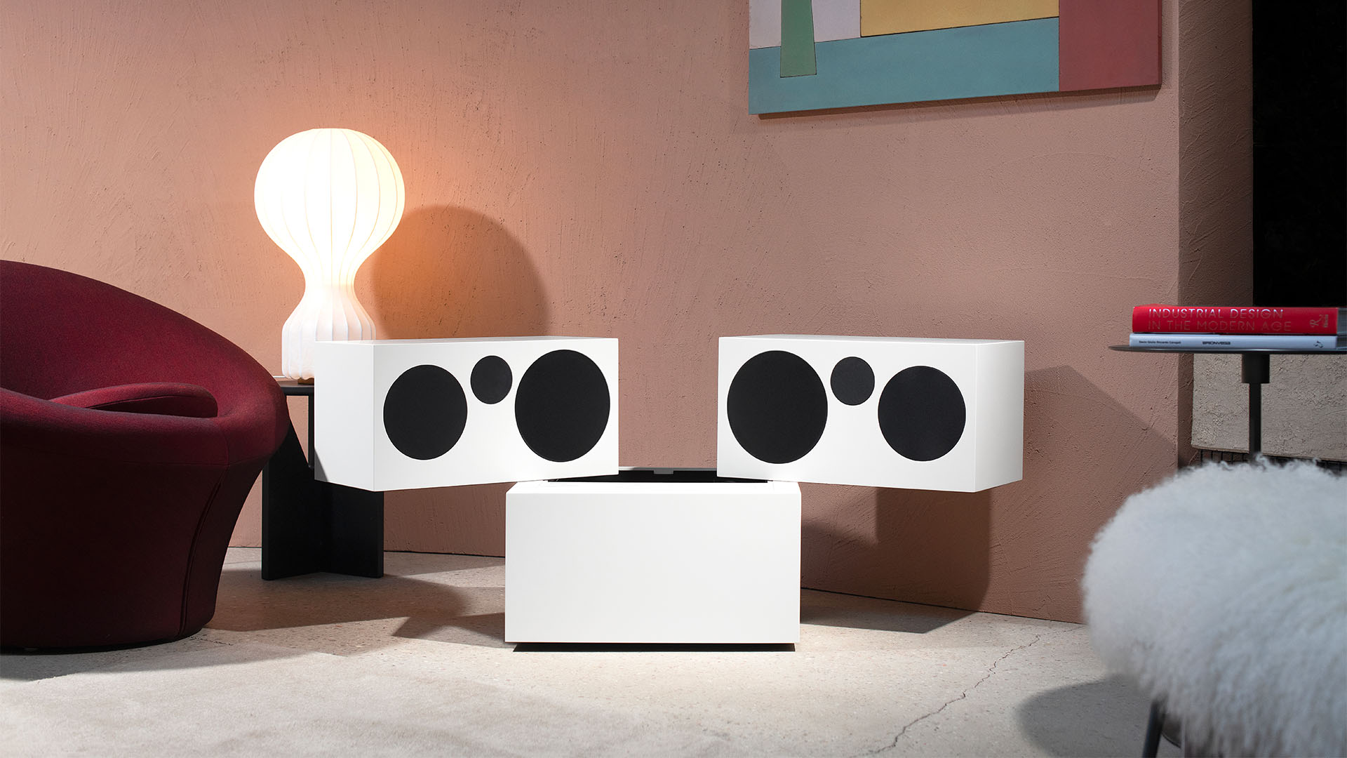 brionvega-totem-bianco-radio-verticale-design image 6